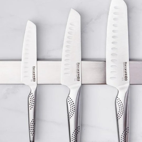 Magnetic knife holder