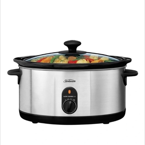Slow cooker