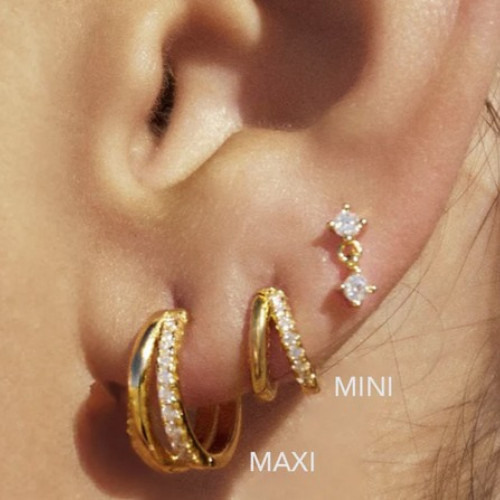 Winnie Gold Huggie Earrings | Maxi