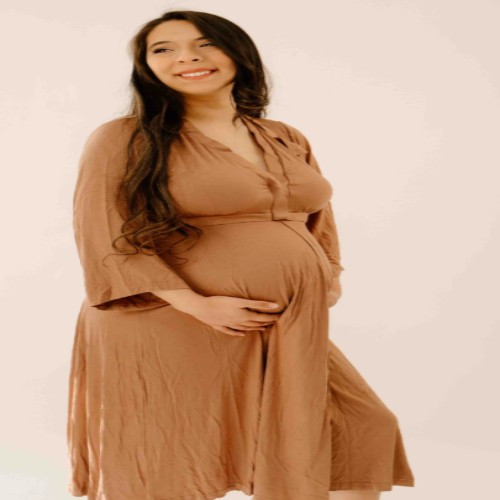 Lila Labor & Postpartum Gown in Caramel