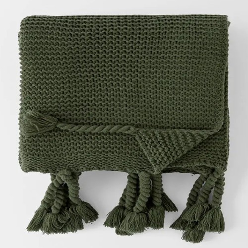 Bed throw