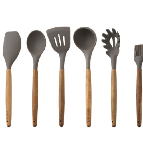 Utensil set