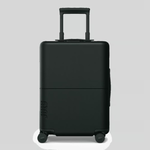 July - Carry On Essential (Forest)