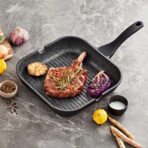The Cooks Collective  Classic  Classic Non-Stick Grill Pan 28cm in Black