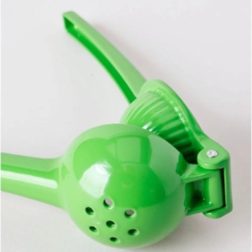 The Cooks Collective  Lime Squeezer in Green