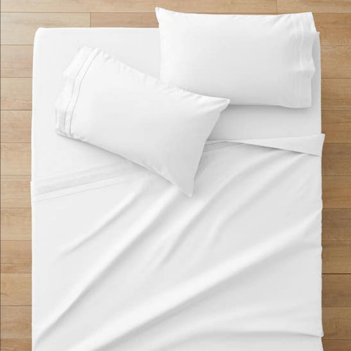 High Thread-Count Queen Bed Linen Set
