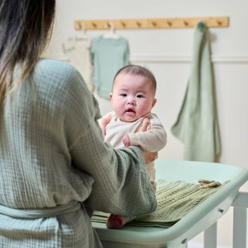 Cushi Baby Changing Mat in Leaf