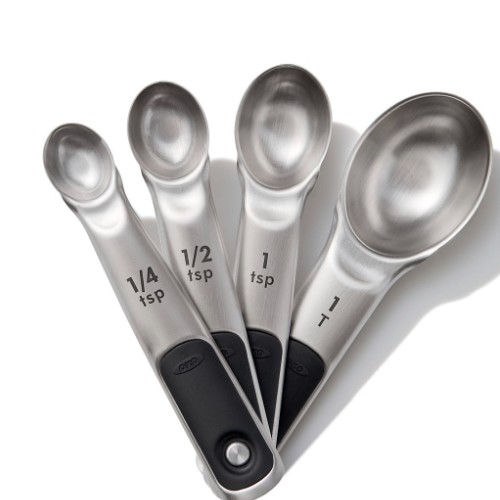 Measuring spoons