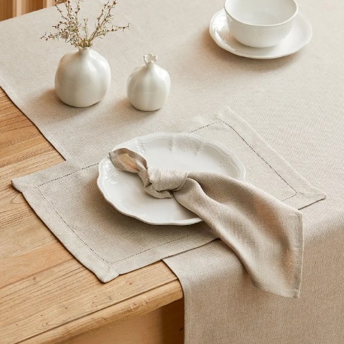 Table Placemats or Table Cloth, Napkins