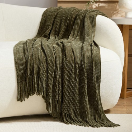 Olive throw